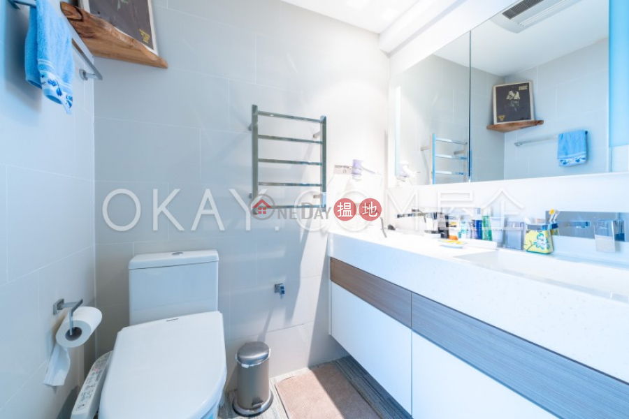 HK$ 30M | Hoi Kung Court Wan Chai District Efficient 1 bedroom on high floor | For Sale