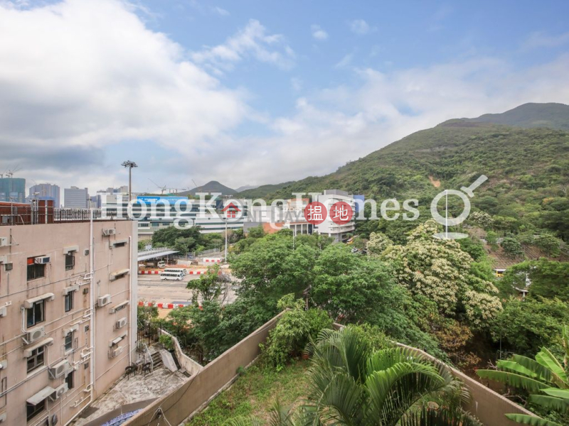 Property Search Hong Kong | OneDay | Residential | Rental Listings, 3 Bedroom Family Unit for Rent at Joy Garden