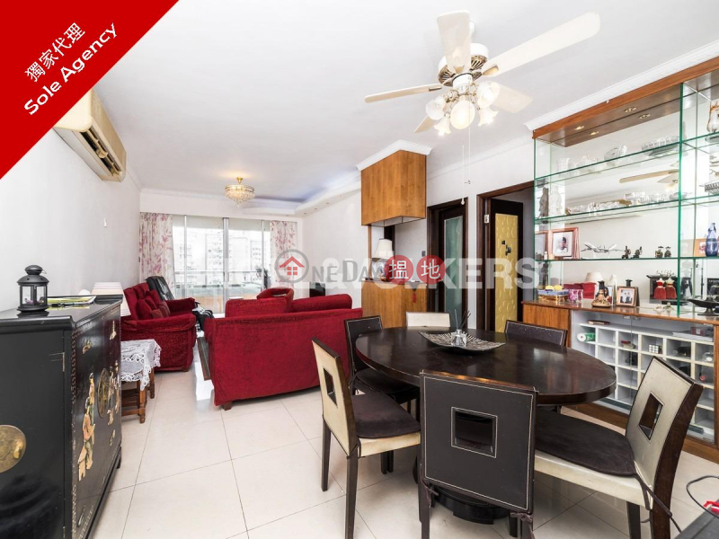 2 Bedroom Flat for Sale in Pok Fu Lam, Block 28-31 Baguio Villa 碧瑤灣28-31座 Sales Listings | Western District (EVHK84278)