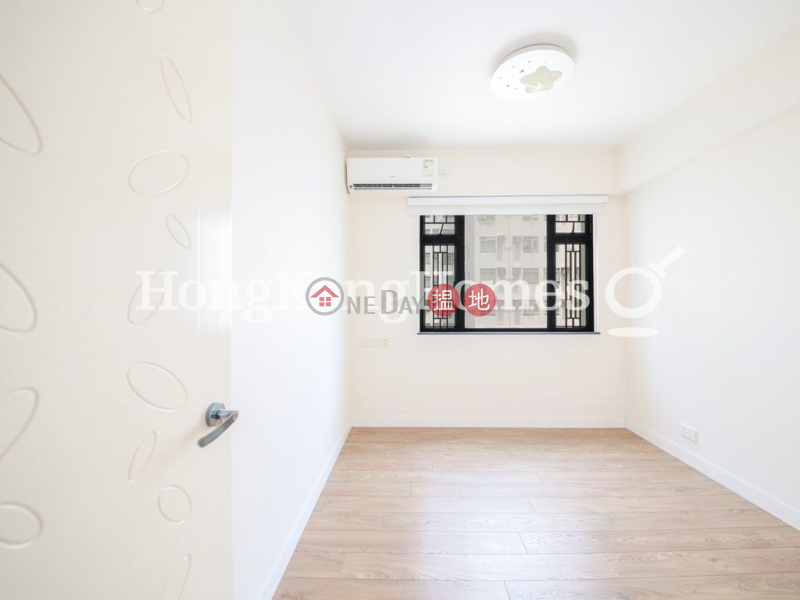 3 Bedroom Family Unit for Rent at La Vogue Court, 29 Village Road | Wan Chai District, Hong Kong Rental, HK$ 46,000/ month