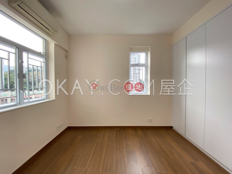 HK$ 63,000/ month Dragon Garden | Wan Chai District, Efficient 4 bedroom with balcony & parking | Rental