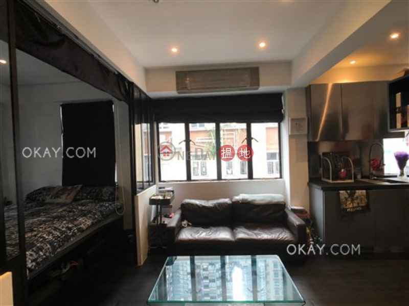 HK$ 26,000/ month Tai Li House Central District | Unique 1 bedroom on high floor with rooftop | Rental