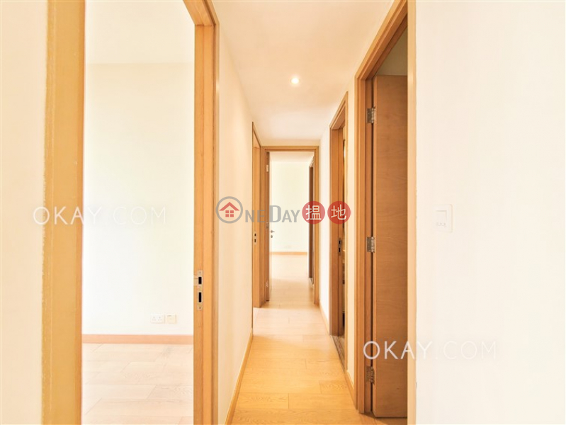 Popular 3 bedroom with balcony | Rental, Island Crest Tower 2 縉城峰2座 Rental Listings | Western District (OKAY-R4883)