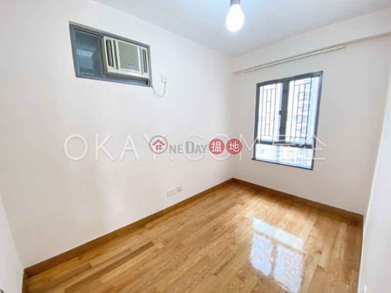 HK$ 34,000/ month | Hollywood Terrace Central District | Gorgeous 3 bedroom on high floor | Rental
