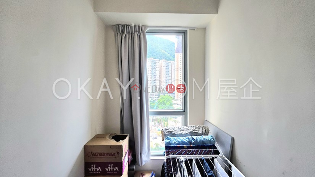 HK$ 34,000/ month, 2 Park Road Western District, Gorgeous 2 bedroom with balcony | Rental