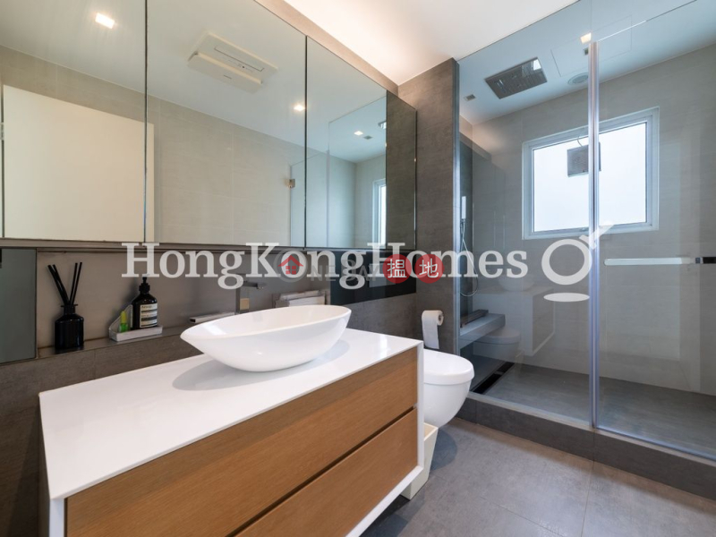 4 Bedroom Luxury Unit at Bluewater | For Sale | Bluewater Bluewater Sales Listings