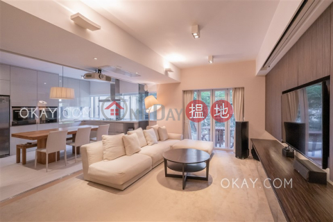 Stylish 2 bedroom with balcony | Rental, Emerald Court 翡翠樓 | Western District (OKAY-R48392)_0