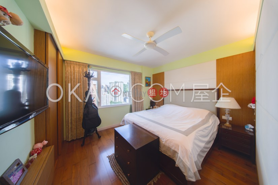 HK$ 98,000/ month, Rosedale Wan Chai District, Rare penthouse with rooftop & parking | Rental