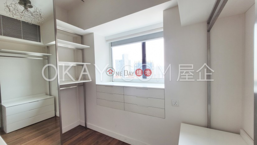 HK$ 33,000/ month Valiant Park Western District, Luxurious 2 bedroom with sea views | Rental