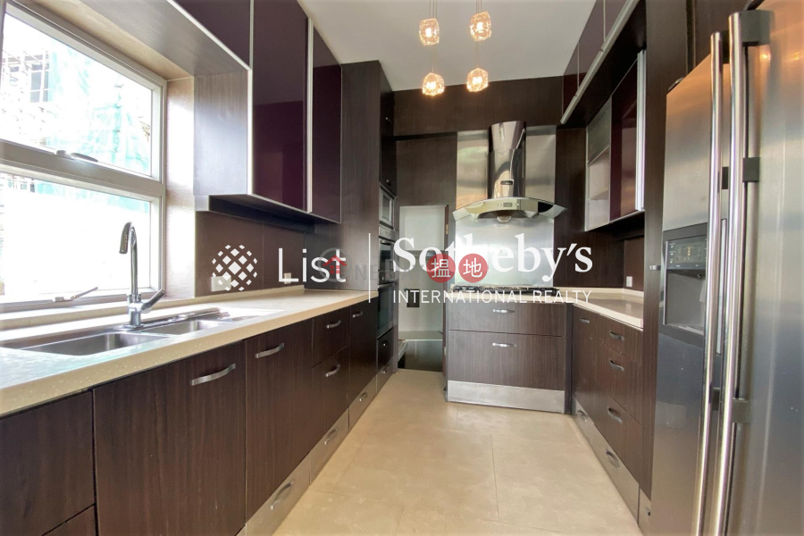 Property for Rent at Hillgrove Block B10-C9 with 4 Bedrooms | Hillgrove Block B10-C9 壁如花園 B10-C9座 Rental Listings