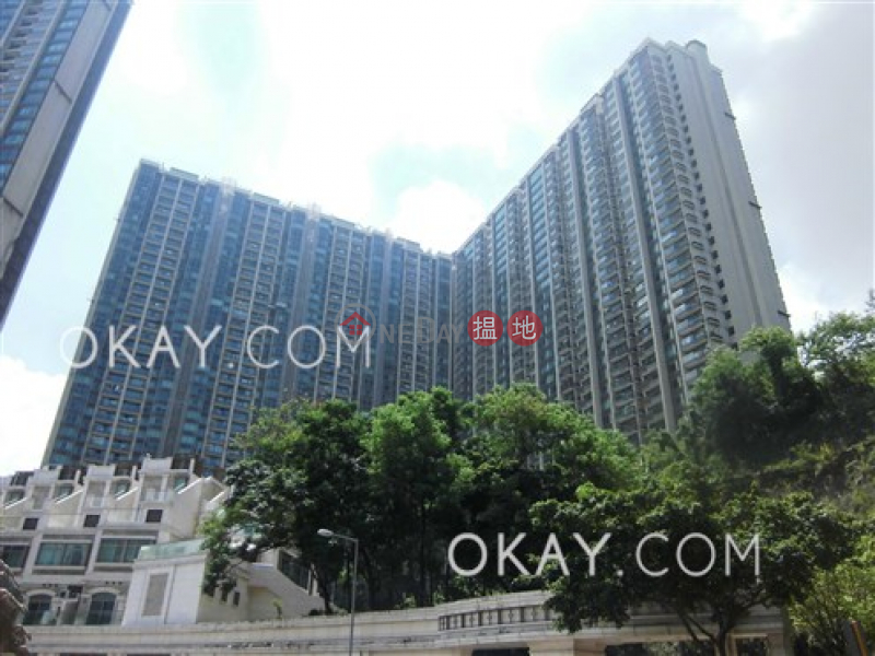 Beautiful 4 bedroom with balcony & parking | For Sale | Celestial Heights Phase 2 半山壹號 二期 Sales Listings
