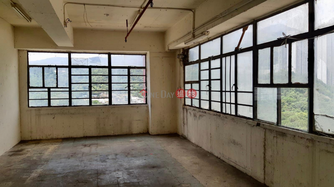 Kwai Chung- TUNG CHUN IND BLDG Wide Window View Less than $8 | 9-11 Cheung Wing Road | Kwai Tsing District, Hong Kong, Rental HK$ 18,000/ month