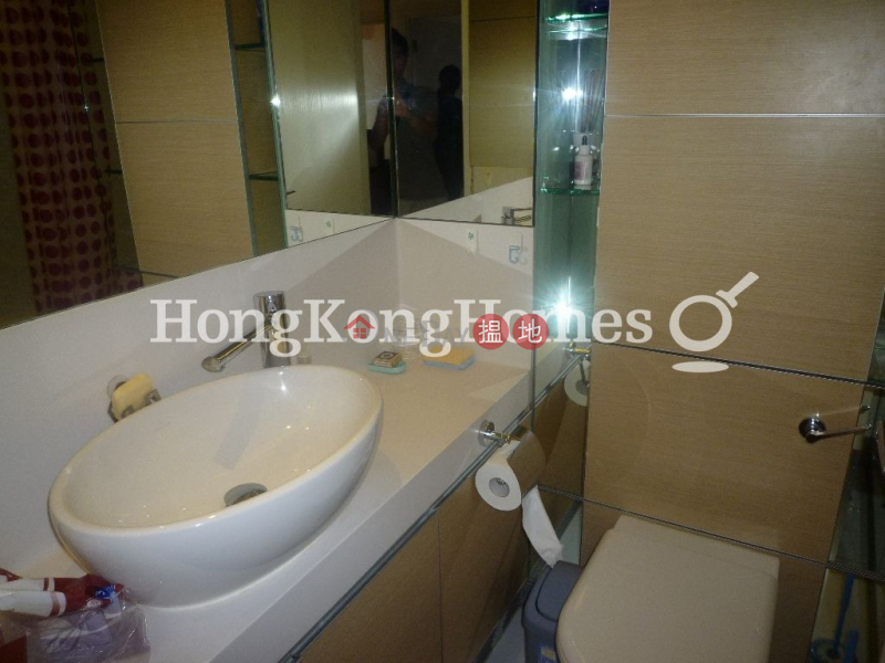 2 Bedroom Unit at Centrestage | For Sale, 108 Hollywood Road | Central District | Hong Kong, Sales | HK$ 9.98M
