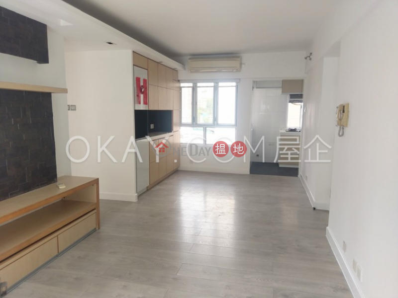 Lovely 3 bedroom with parking | Rental, Caroline Height 嘉蘭閣 Rental Listings | Wan Chai District (OKAY-R21839)
