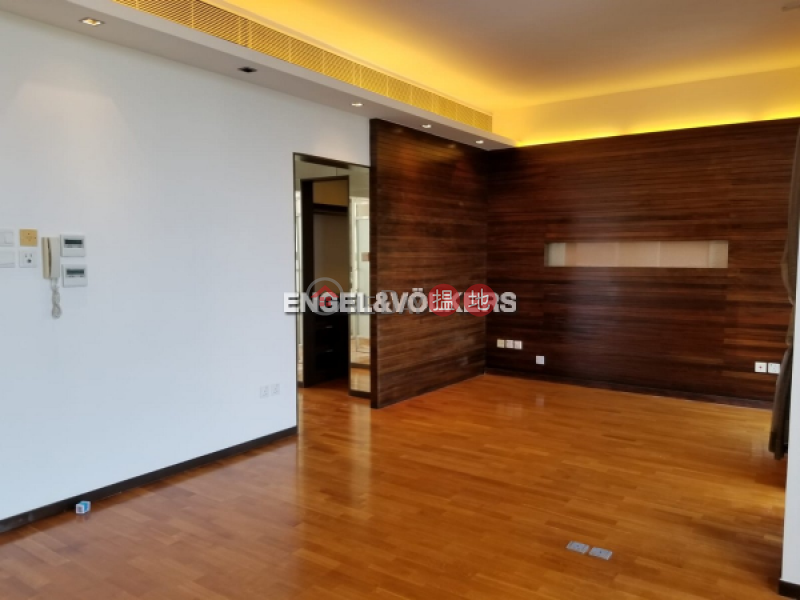 Property Search Hong Kong | OneDay | Residential | Rental Listings | 3 Bedroom Family Flat for Rent in Chung Hom Kok