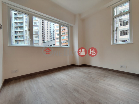 **Highly Recommended**Newly Renovated, Bright w/lot of windows, Close to Escalator/Supermarkets,a few mins walk to Central/SOHO|Peace Tower(Peace Tower)Rental Listings (E01403)_0