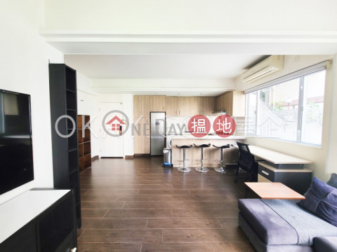 Unique 1 bedroom in Wan Chai | Rental, Man Tung Building 萬東樓 | Wan Chai District (OKAY-R181590)_0