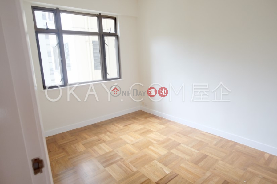 香港搵樓|租樓|二手盤|買樓| 搵地 | 住宅出租樓盤3房2廁,實用率高,星級會所,連車位竹林苑出租單位