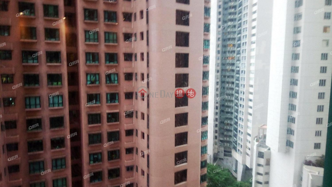HK$ 31,000/ month Hillsborough Court Central District, Hillsborough Court | 2 bedroom Low Floor Flat for Rent