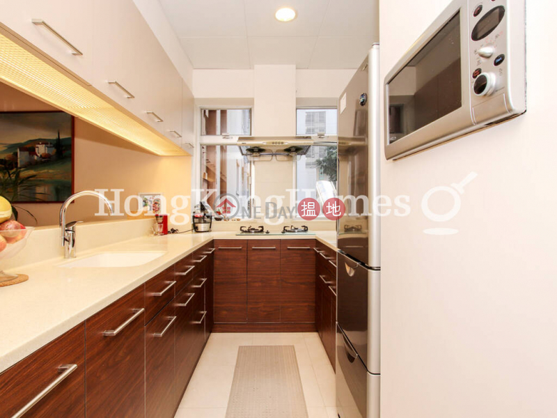 3 Bedroom Family Unit for Rent at East Sun Mansion | 39-41A Robinson Road | Western District Hong Kong | Rental, HK$ 33,000/ month