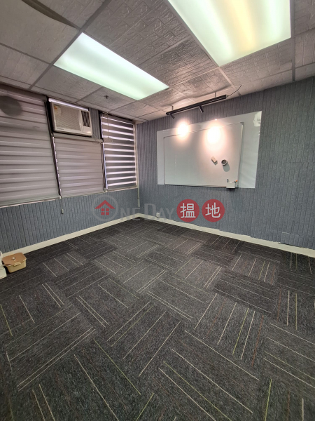 SAI YING PUN OFFICE SPACE 335-339 Queens Road West | Western District | Hong Kong Rental HK$ 12,800/ month