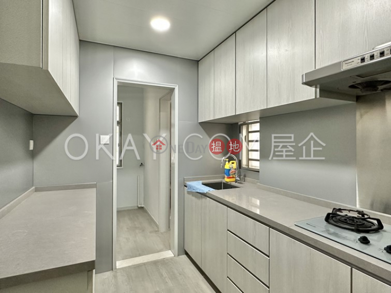 Luxurious 3 bedroom on high floor with balcony | Rental | Paterson Building 百德大廈 Rental Listings