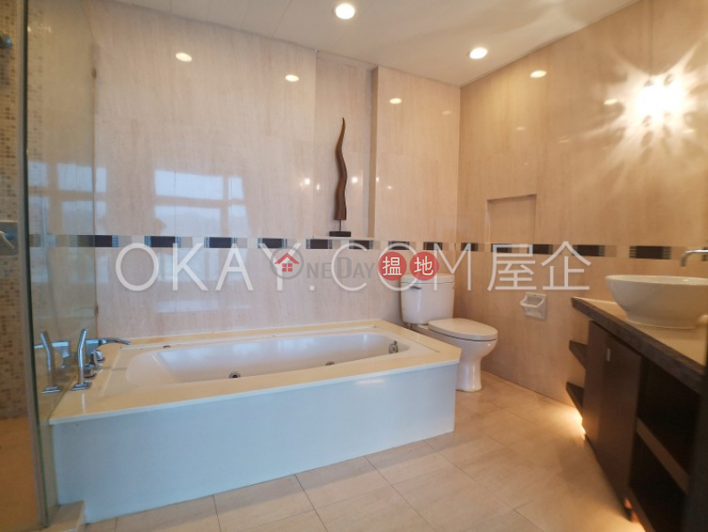 Property Search Hong Kong | OneDay | Residential Sales Listings | Luxurious 3 bed on high floor with sea views & rooftop | For Sale