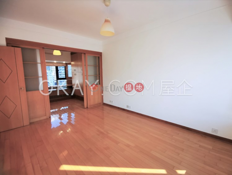 HK$ 45,000/ month, The Royal Court Central District, Luxurious 2 bedroom with balcony | Rental