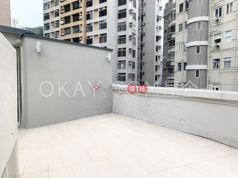 Nicely kept 2 bedroom on high floor with rooftop | For Sale, 43-53 Lyttelton Road | Western District | Hong Kong, Sales | HK$ 12.8M