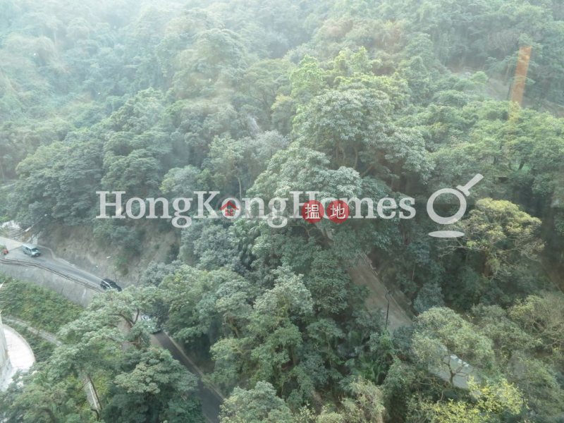 Property Search Hong Kong | OneDay | Residential Rental Listings | 3 Bedroom Family Unit for Rent at Hillsborough Court
