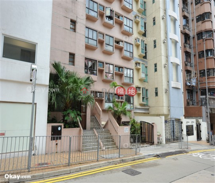 Property Search Hong Kong | OneDay | Residential | Sales Listings | Nicely kept 2 bedroom on high floor | For Sale