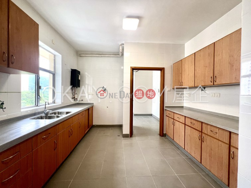 Stylish 3 bedroom with balcony & parking | Rental | Aurora - Quarters 銀霞閣 Rental Listings