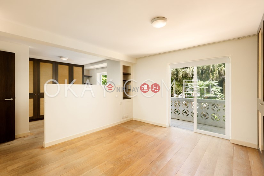 Rare house with terrace & parking | For Sale | Lobster Bay Villa 海寧居 Sales Listings