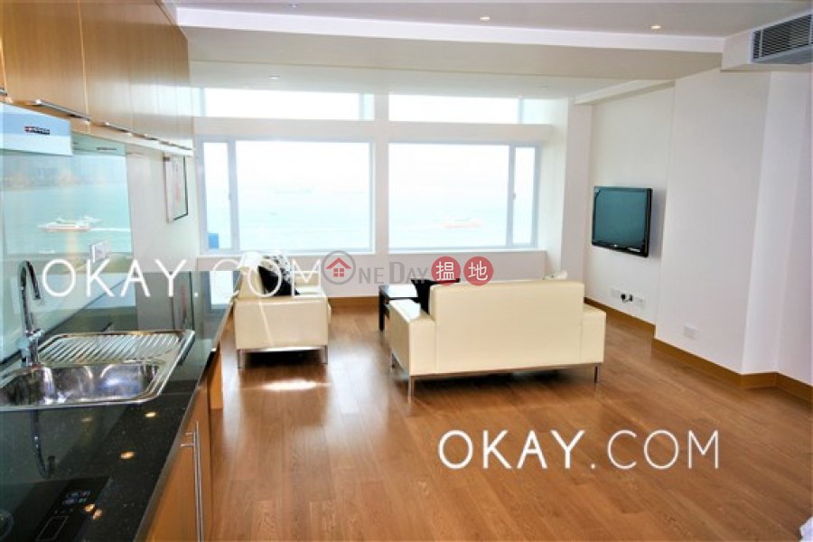 Tasteful 1 bedroom with harbour views | Rental | Rice Merchant Building 米行大廈 Rental Listings