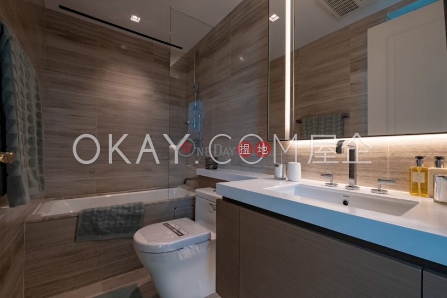 HK$ 82,000/ month, Chelsea Court | Central District Lovely 2 bedroom on high floor with parking | Rental