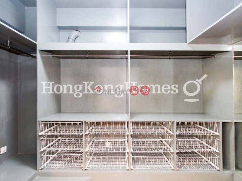 HK$ 52,000/ 月彝年大廈-西區彝年大廈三房兩廳單位出租