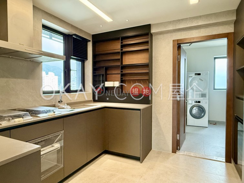 Luxurious 3 bed on high floor with sea views & balcony | Rental | Victoria Garden Block 1 域多利花園1座 Rental Listings