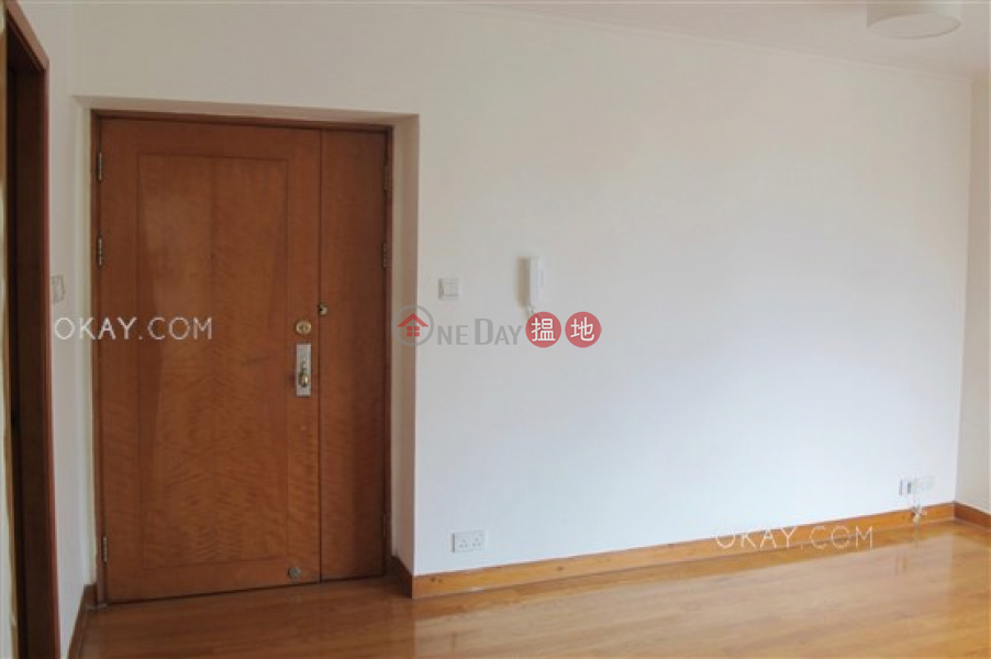 HK$ 25,000/ month University Heights Block 1 Western District | Intimate 2 bedroom on high floor | Rental
