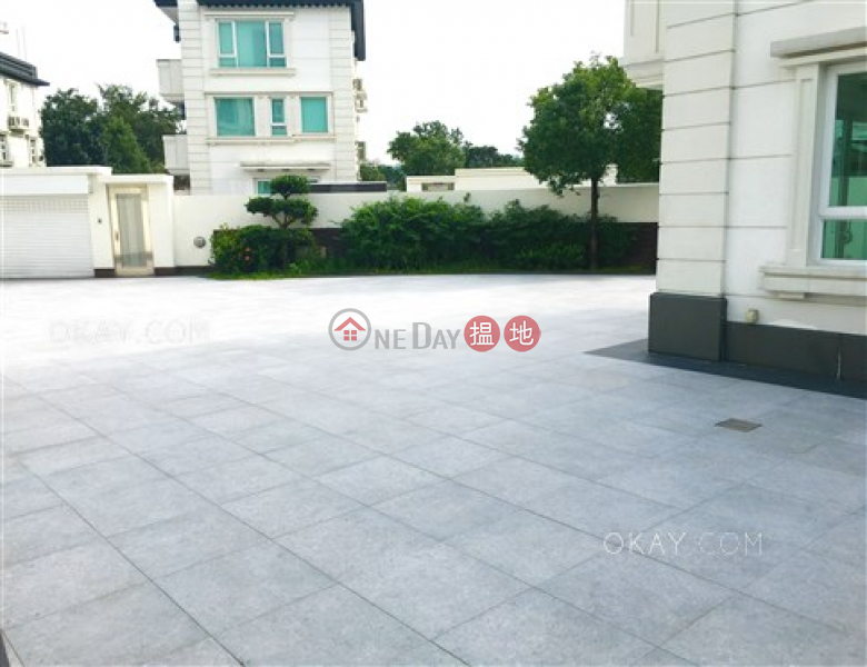 Elegant house with rooftop, terrace & balcony | For Sale | Sha Kok Mei 沙角尾村1巷 Sales Listings