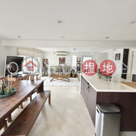 Tasteful house with rooftop, terrace & balcony | For Sale | Mang Kung Uk Village 孟公屋村 _0