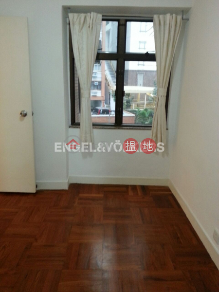 2 Bedroom Flat for Rent in Mid Levels West, 46-48 Robinson Road | Western District Hong Kong Rental | HK$ 26,000/ month