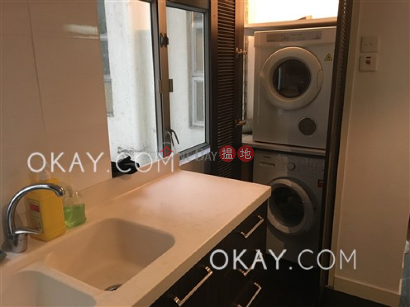 Gorgeous 2 bedroom with balcony & parking | Rental | Realty Gardens 聯邦花園 Rental Listings