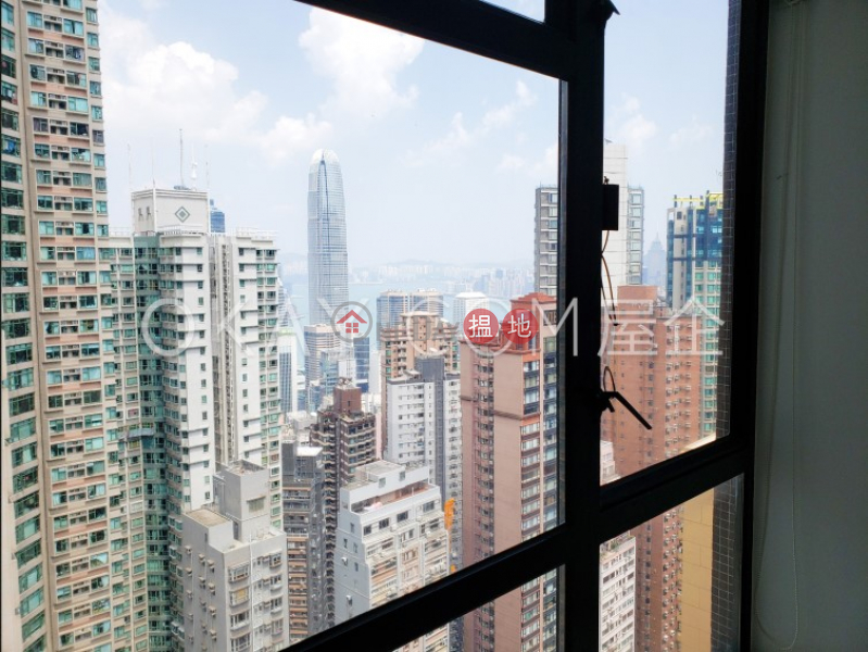 Property Search Hong Kong | OneDay | Residential | Rental Listings | Stylish 3 bedroom on high floor with harbour views | Rental