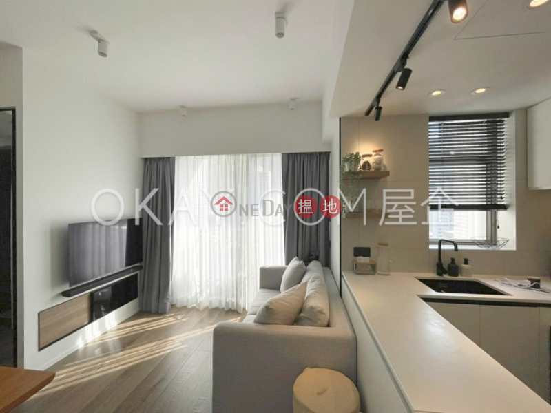 Luxurious 2 bedroom on high floor with balcony | Rental | Island Crest Tower 1 縉城峰1座 Rental Listings