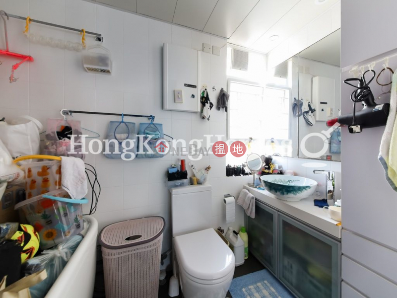 Property Search Hong Kong | OneDay | Residential, Sales Listings 3 Bedroom Family Unit at Silver Court | For Sale