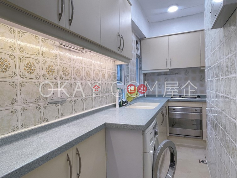 Glenealy Building | Low Residential | Rental Listings | HK$ 29,000/ month