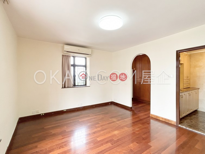 Gorgeous 3 bedroom with balcony | Rental 180 Pok Fu Lam Road | Western District Hong Kong, Rental | HK$ 36,000/ month