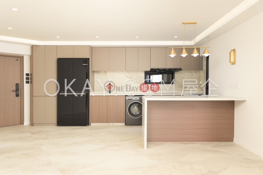 3房2廁,實用率高,露台豐樂閣出租單位|豐樂閣(Albron Court)出租樓盤 (OKAY-R805382)