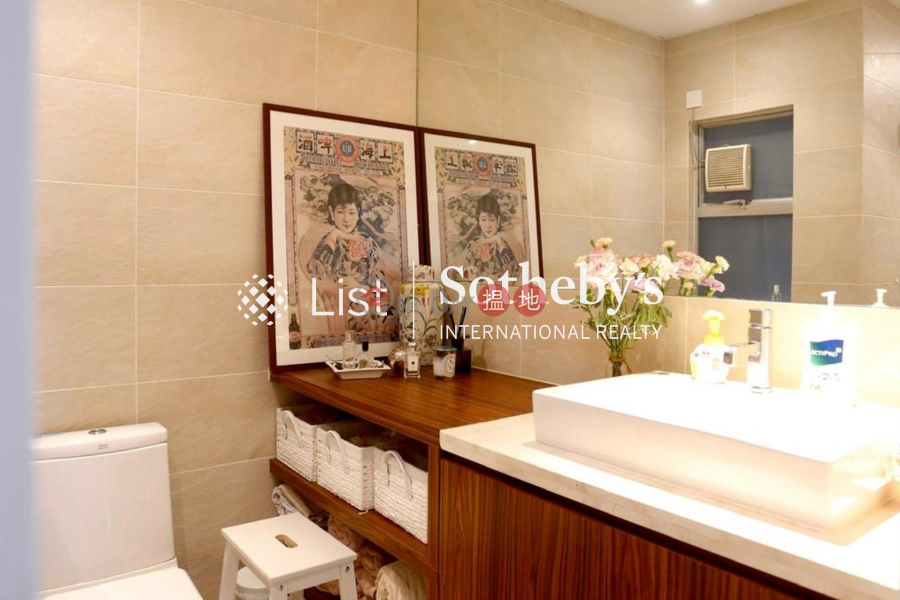 Property Search Hong Kong | OneDay | Residential Rental Listings | Property for Rent at Albany Court with 3 Bedrooms