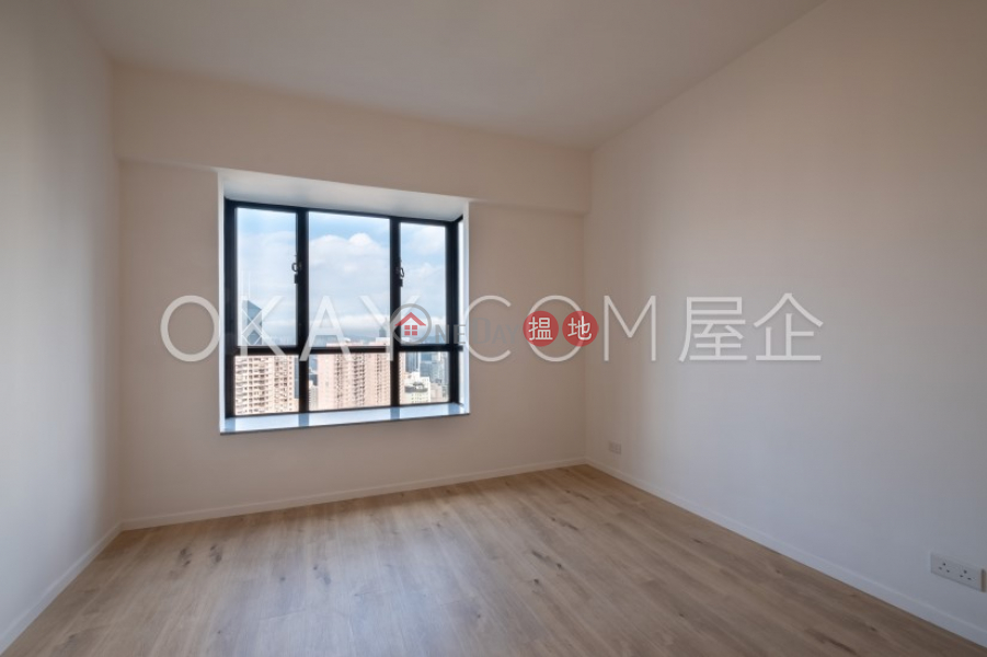 Beautiful 4 bed on high floor with balcony & parking | Rental | Clovelly Court 嘉富麗苑 Rental Listings